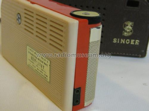 9 Transistor Deluxe R910-A; Singer Company, The; (ID = 2436638) Radio