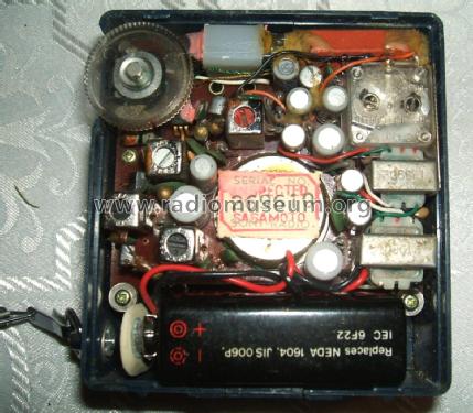 8 Transistor 2 R-21; Sony Corporation; (ID = 2212839) Radio