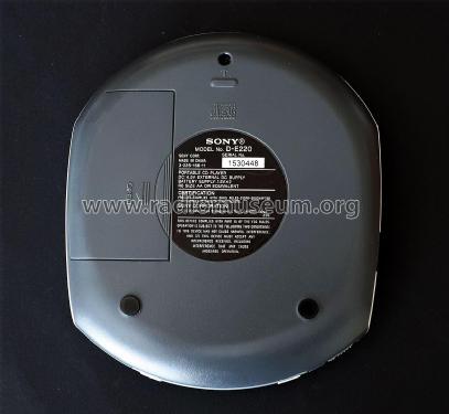 CD Walkman D-E220; Sony Corporation; (ID = 2249698) Ton-Bild