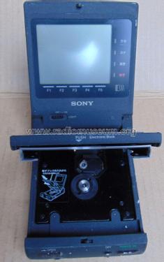 Data Discman Electronic Book Player E3XA DD-10; Sony Corporation; (ID = 2619883) R-Player