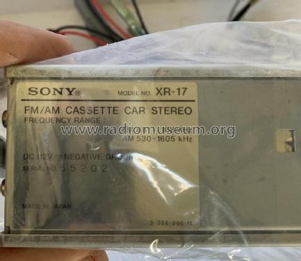 FM/AM Cassette Car Stereo XR-17; Sony Corporation; (ID = 2860903) Radio