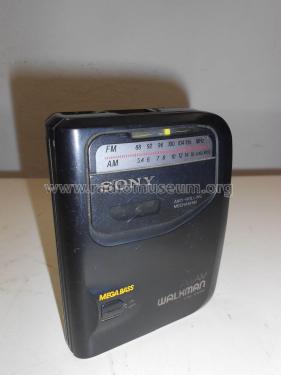 FM/AM Walkman WM-FX113; Sony Corporation; (ID = 2294266) Radio