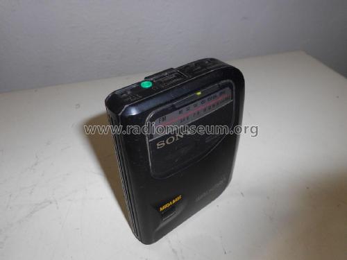 FM/AM Walkman WM-FX113; Sony Corporation; (ID = 2294267) Radio