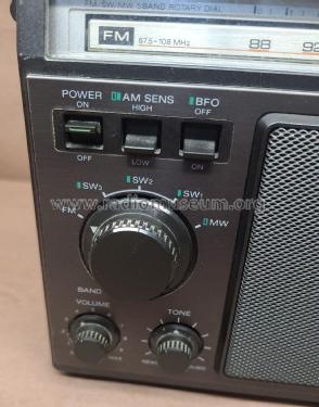 FM/SW/MW 5 Band Receiver ICF-6500W; Sony Corporation; (ID = 2893007) Radio