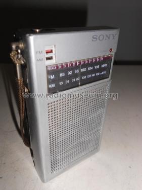 FM/AM 2 Band ICF-210W; Sony Corporation; (ID = 2362378) Radio