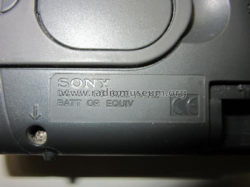 ICF-303; Sony Corporation; (ID = 2423047) Radio