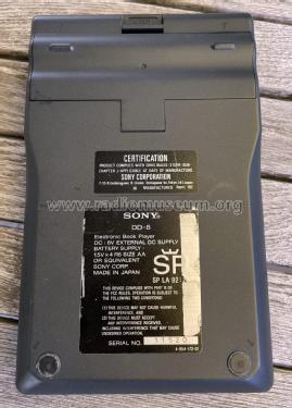 Multi-Media Data Discman - Electronic Book Player DD-8; Sony Corporation; (ID = 2673125) R-Player