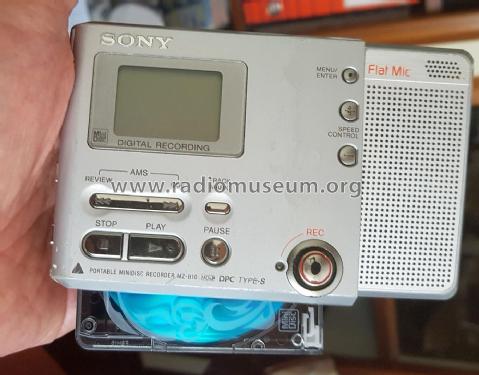 Portable MiniDisc Recorder MZ-B10 R-Player Sony Corporation