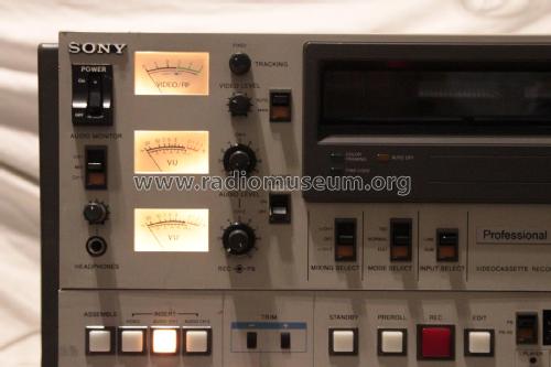 Professional U-Matic H Videocassette Recorder BVU-820P; Sony Corporation; (ID = 2323149) R-Player