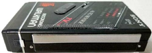 Recording Walkman WM-F202; Sony Corporation; (ID = 2585747) Radio