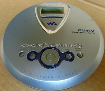 CD Walkman FM/AM Atrac3plus MP3 D-NF400; Sony Corporation; (ID = 2963622) Radio