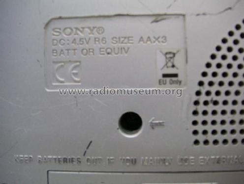 FM/ SW/ MW 3 Band Radio ICF-404S; Sony Corporation; (ID = 1716644) Radio