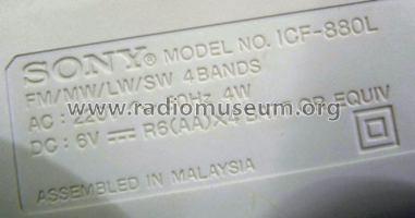 4 Band Receiver ICF-880L; Sony Corporation; (ID = 684769) Radio