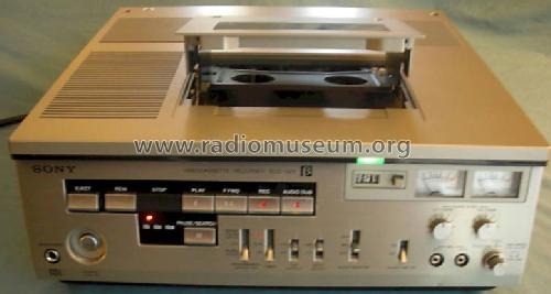 Videocassette Recorder SLO-325; Sony Corporation; (ID = 672405) R-Player