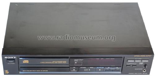 Compact Disc Player CDP-670; Sony Corporation; (ID = 1501113) R-Player