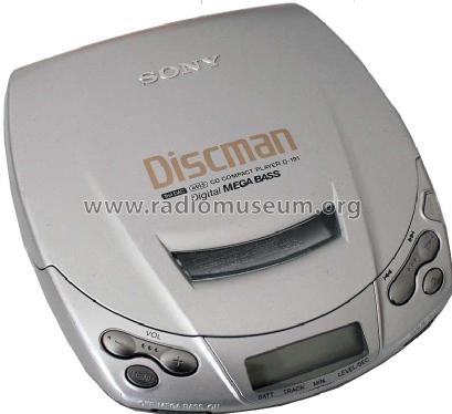 SONY D-191 CD Walkman Discman lettore Compact Disc Silver Digital Mega  Bass, chiuso Foto stock - Alamy