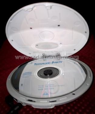 Discman Atrac3plus D-NE319; Sony Corporation; (ID = 1520538) R-Player