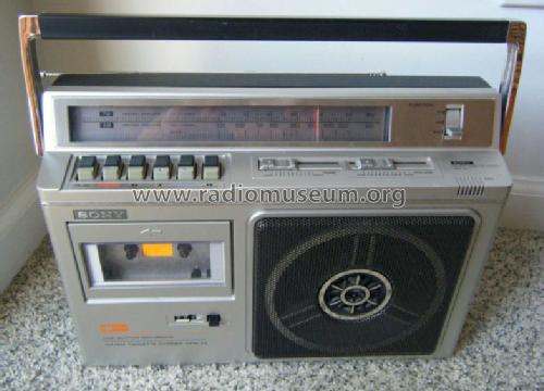 FM/AM Cassette-Corder CFM-33; Sony Corporation; (ID = 1259155) Radio