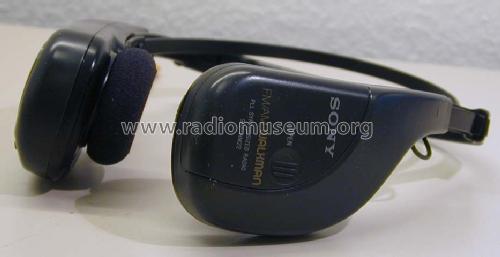 FM Stereo/AM PLL Synthesized Headphone Radio SRF-HM22; Sony Corporation; (ID = 1660209) Radio