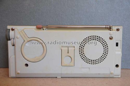 Sony portable radio ICF-35 — Flux Vintage