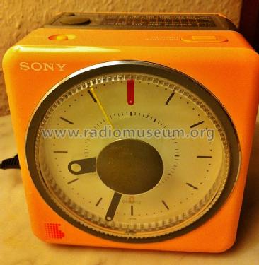 Radio-réveil Sony ICF-A15L. Fabriqué au Japon des années 80. – falsotecho