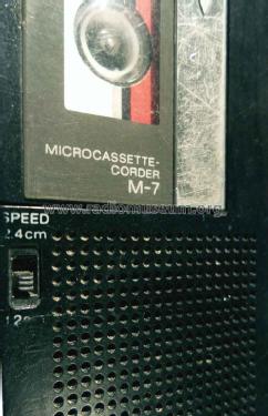 Microcassette-Corder M-7; Sony Corporation; (ID = 1693408) Reg-Riprod