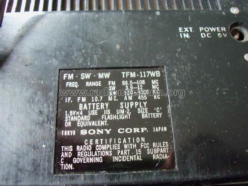 Super Sensitive 12 Transistor TFM-117WB Radio Sony Corporation 