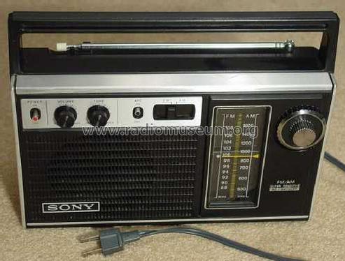 Realistic 12-665 AM/FM Portable Radio (Sony TFM-7250W Clone)