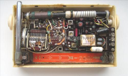 8 Transistor Super Het TR-881; Sony Corporation; (ID = 1621257) Radio