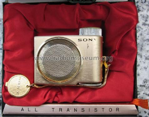 TR-8; Sony Corporation; (ID = 1646933) Radio