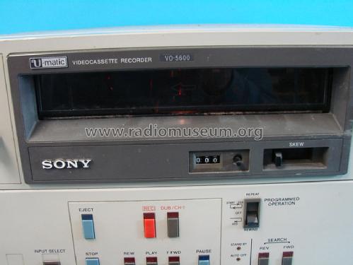 U-matic Videocassette Recorder VO-5600; Sony Corporation; (ID = 1422647) R-Player