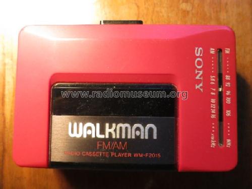 Walkman FM/AM Stereo Cassette Player WM-F2015 Radio Sony