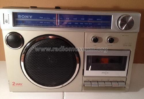 FM/AM Cassette Corder CFM-200; Sony Corporation; (ID = 1631200) Radio