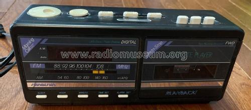 AM-FM Electronic Clock Radio Cassette 3826 BLK; Soundesign (ID = 2910187) Radio