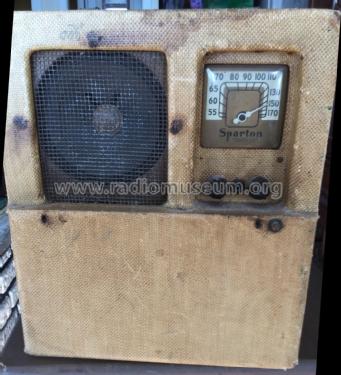 Sparton Portable Radio 590-1; Sparks-Withington Co (ID = 3076641) Radio