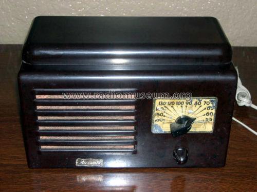 Aircastle 5052 ; Spiegel Inc. (ID = 789911) Radio