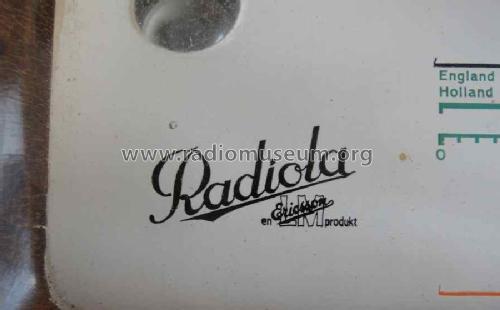 Radiola 1434 V; SR, Svenska (ID = 2117053) Radio