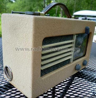 Radiola 510Bat; SR, Svenska (ID = 1706306) Radio