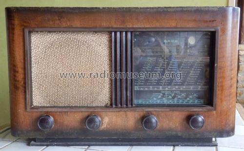 EDF3; SREB S.R.E.B.; (ID = 1994965) Radio