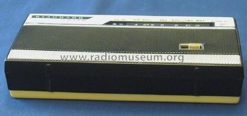 2 Band SR-F205; Standard Radio Corp. (ID = 2904045) Radio