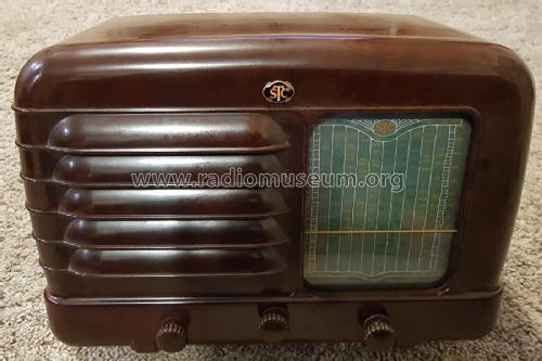 B150F; Standard Telephones (ID = 2416594) Radio