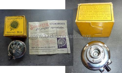 Songster Superb ; Stead & Co. Ltd., J. (ID = 1266032) Microphone/PU