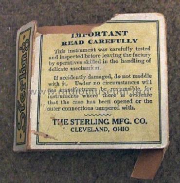 Pocket Voltmeter ; Sterling Manuf. Co.; (ID = 523178) Equipment