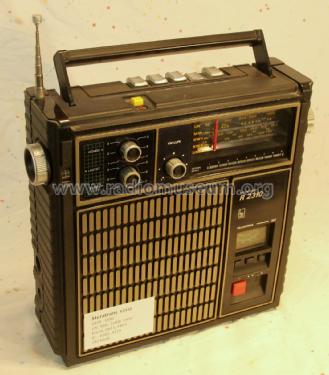 Steratrans R2310; Stern-Radio Berlin, (ID = 2611952) Radio