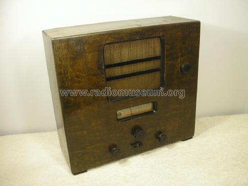 B27; Stern & Stern (ID = 2988066) Radio