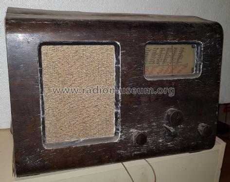 B28; Stern & Stern (ID = 2346815) Radio