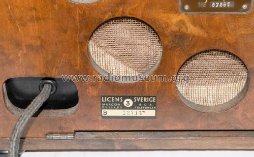 B32; Stern & Stern (ID = 2621532) Radio