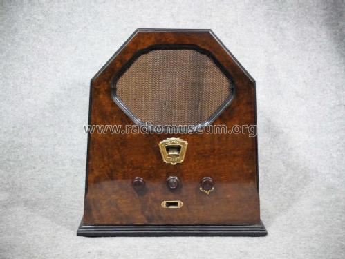 V35M; Stern & Stern (ID = 2673630) Radio