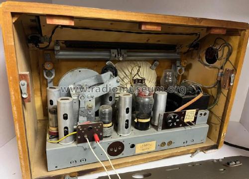 V 457; Stern & Stern (ID = 3012695) Radio