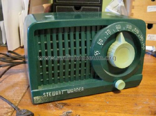 9160AU ; Stewart Warner Corp. (ID = 1203575) Radio